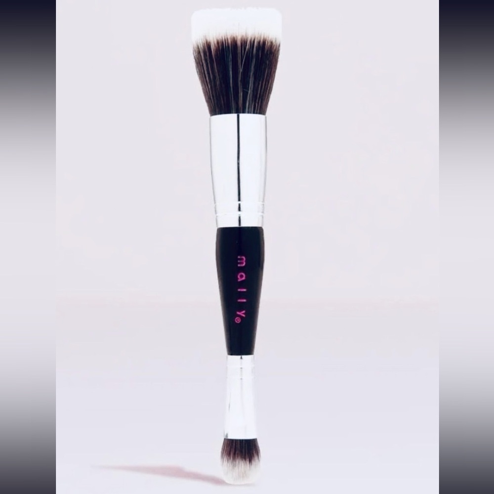 Mally Duo Fiber/ Double Ended Makeup Brush